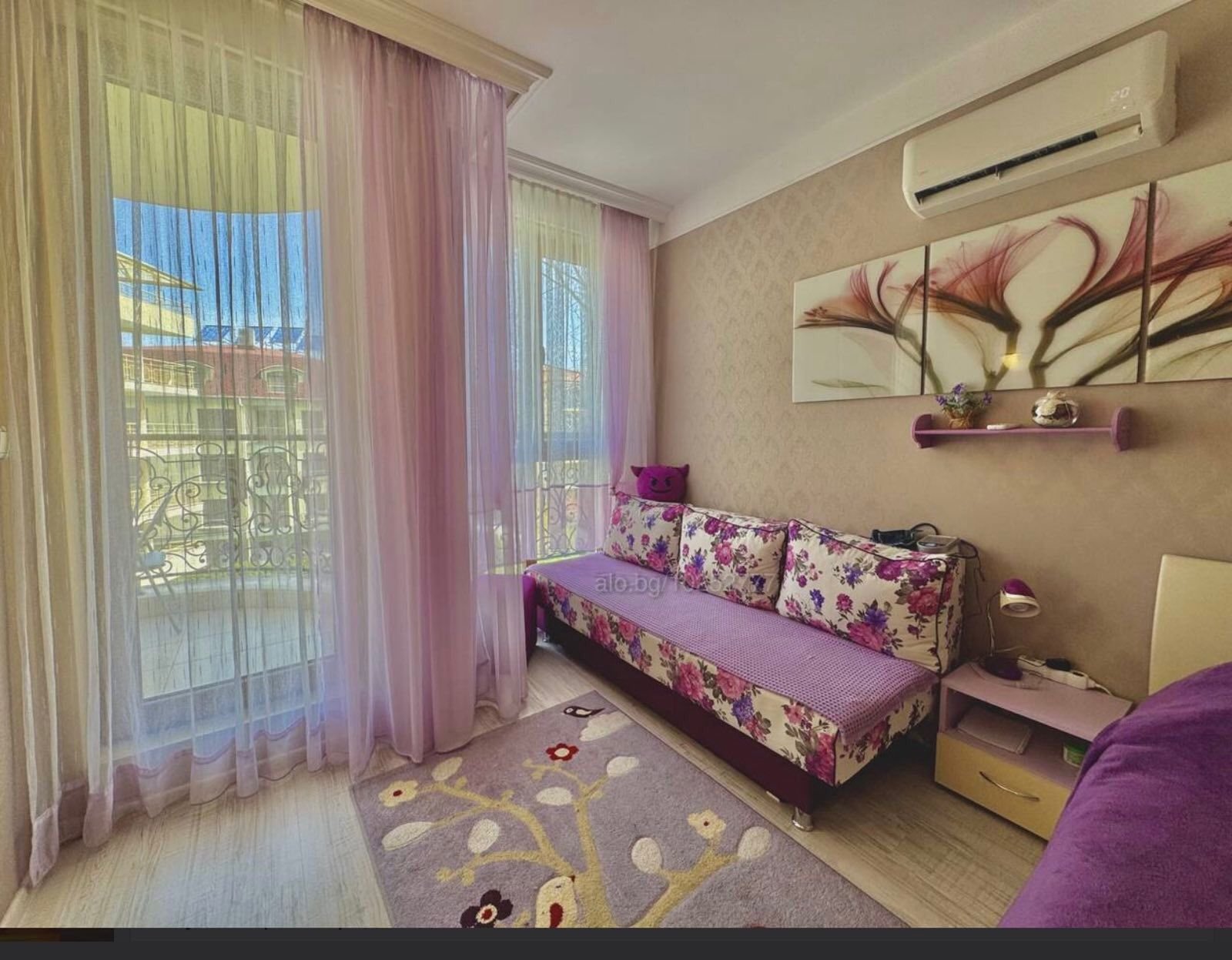 Two-room apartment in the 