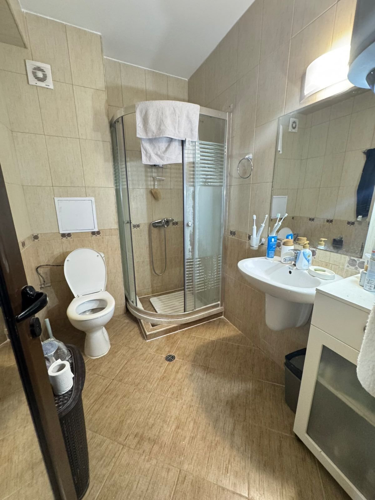 Three-room apartment in the