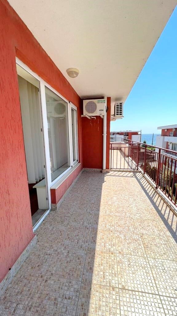 Three-room apartment in the 