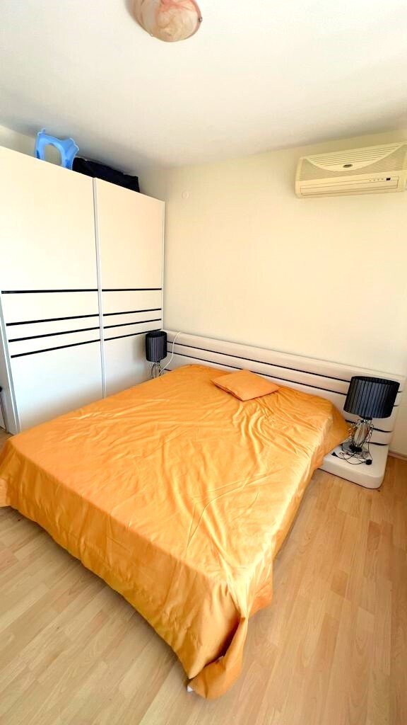 Three-room apartment in the 