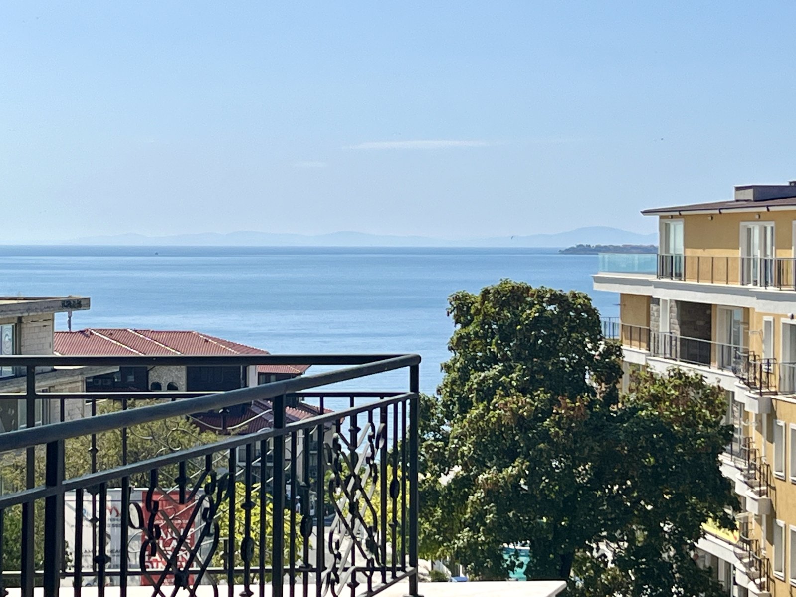 2-room apartment in the Villa Calabria complex, Sveti Vlas, Bulgaria