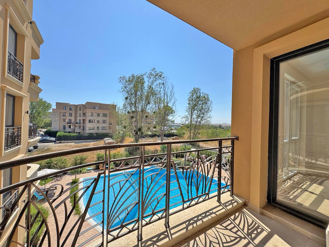 Sunny Beach: Two-room unfurnished apartment in the  