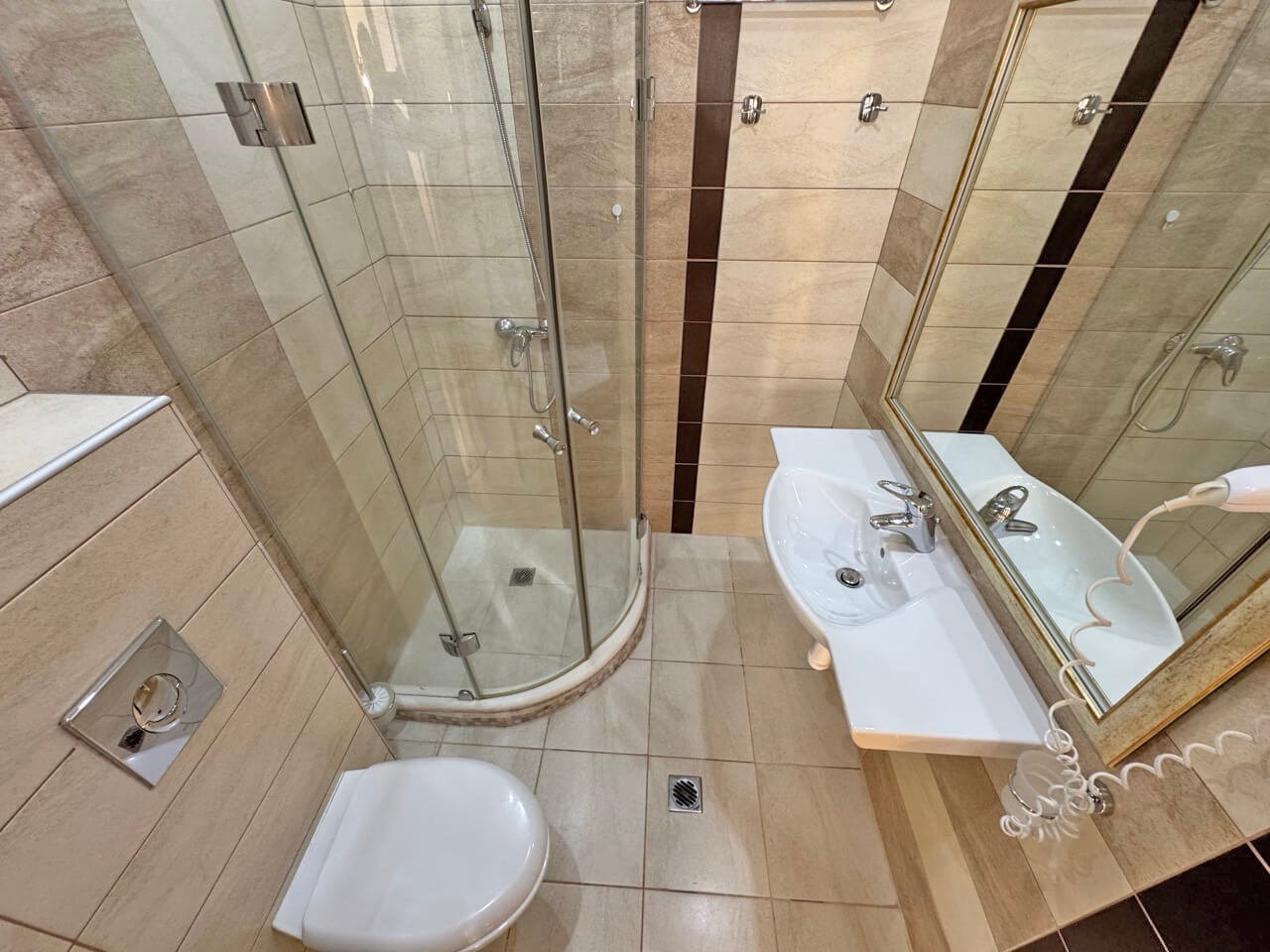 Two-room apartment in the Camelot complex at Sunny Beach