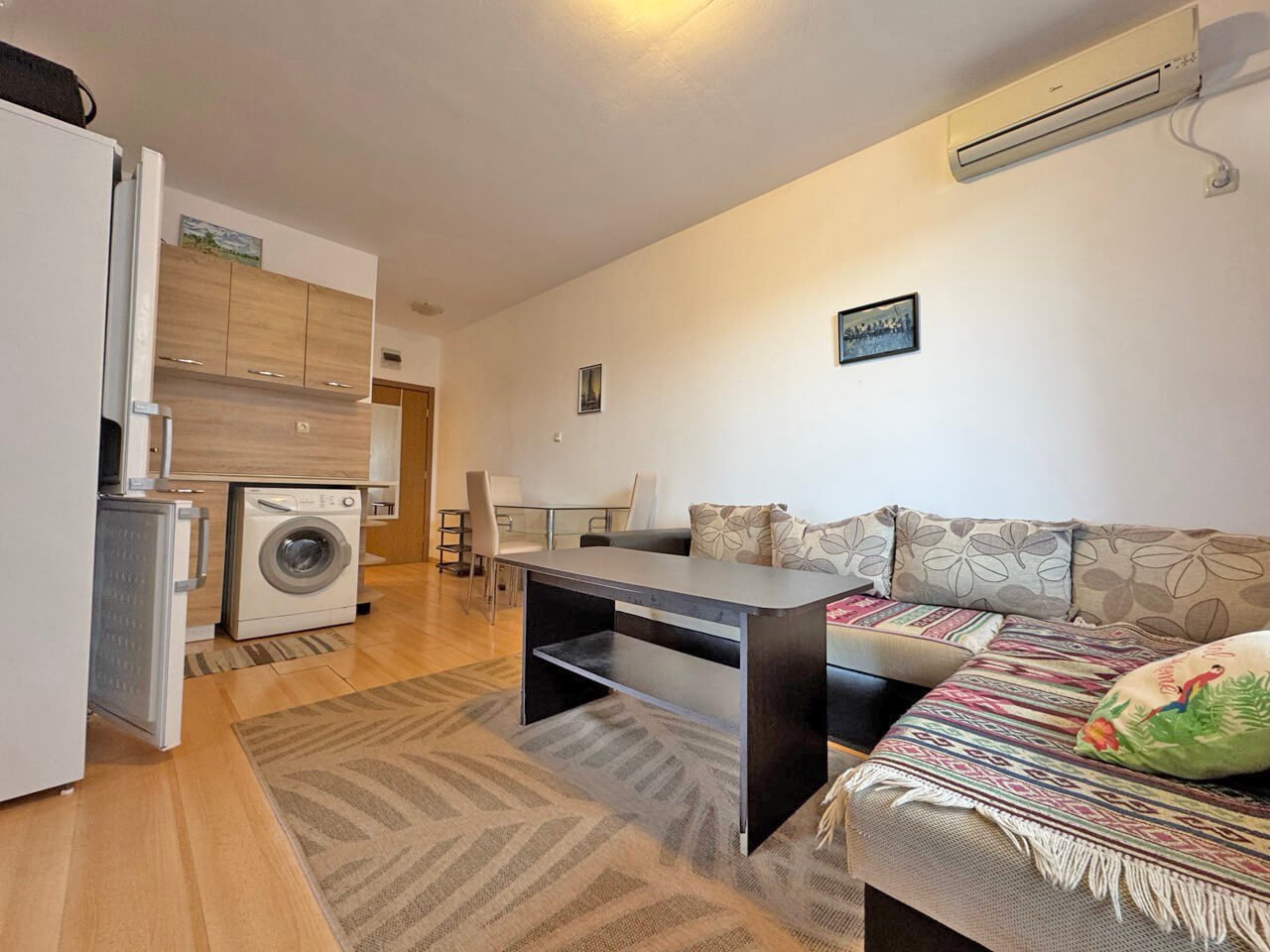 Three-room apartment in the Sunny Day 6 complex