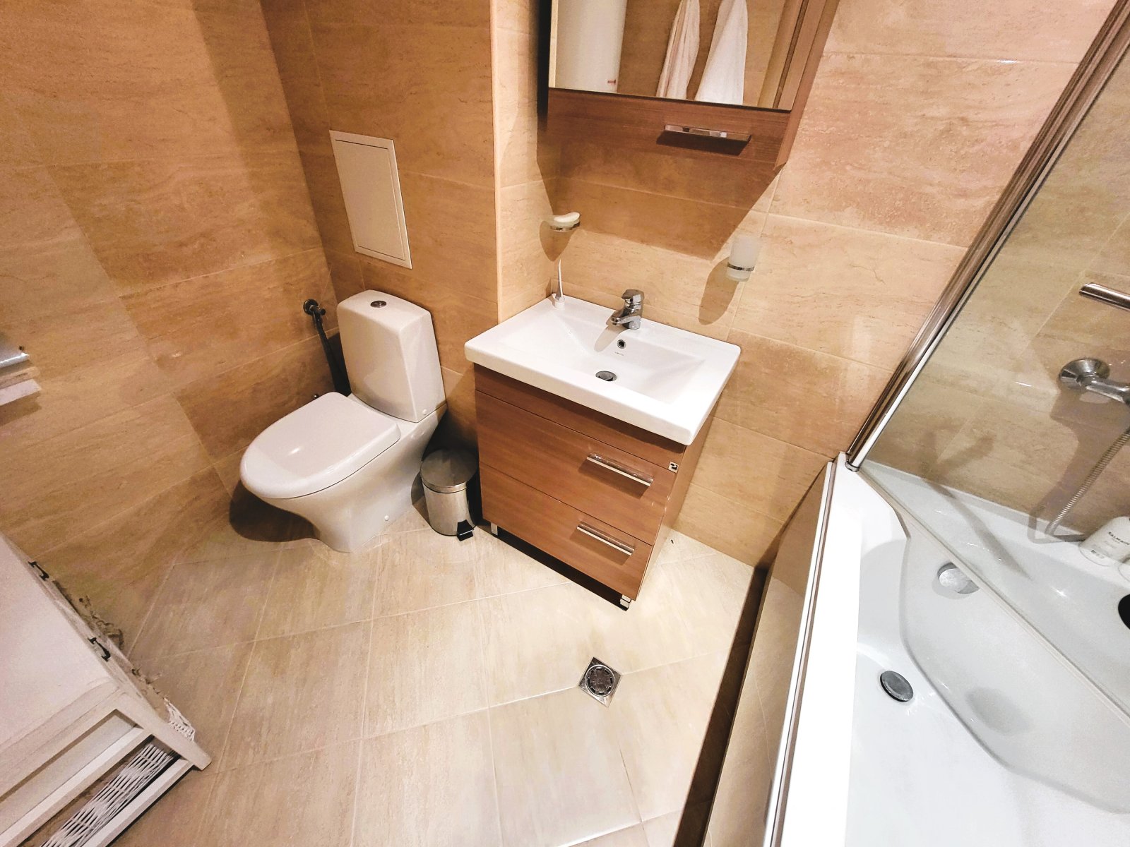 3-room apartment with sea view directly on the first line in Coastal Dreams, Sveti Vlas, Bulgaria