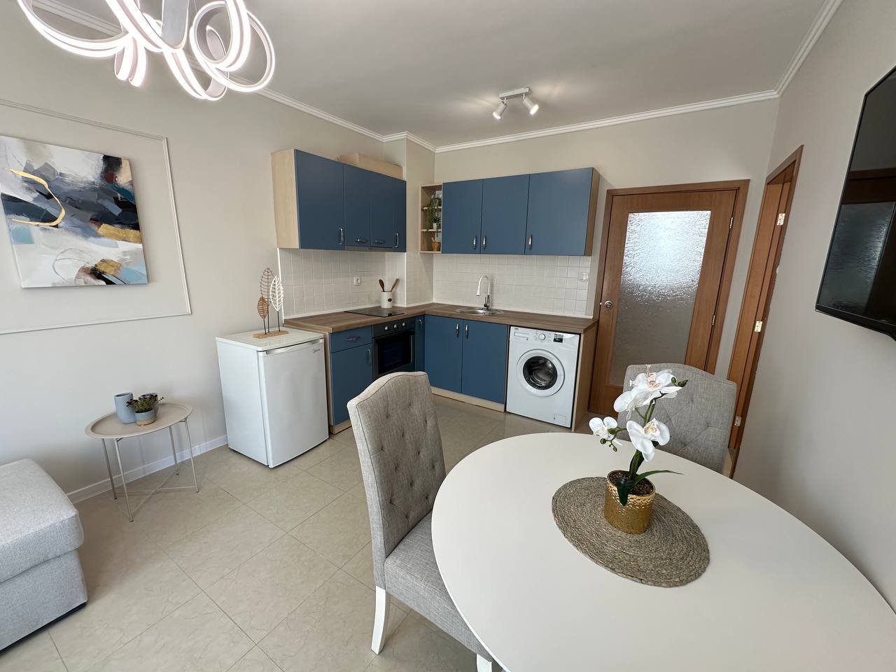 1+1 apartment in the Blue Sky complex