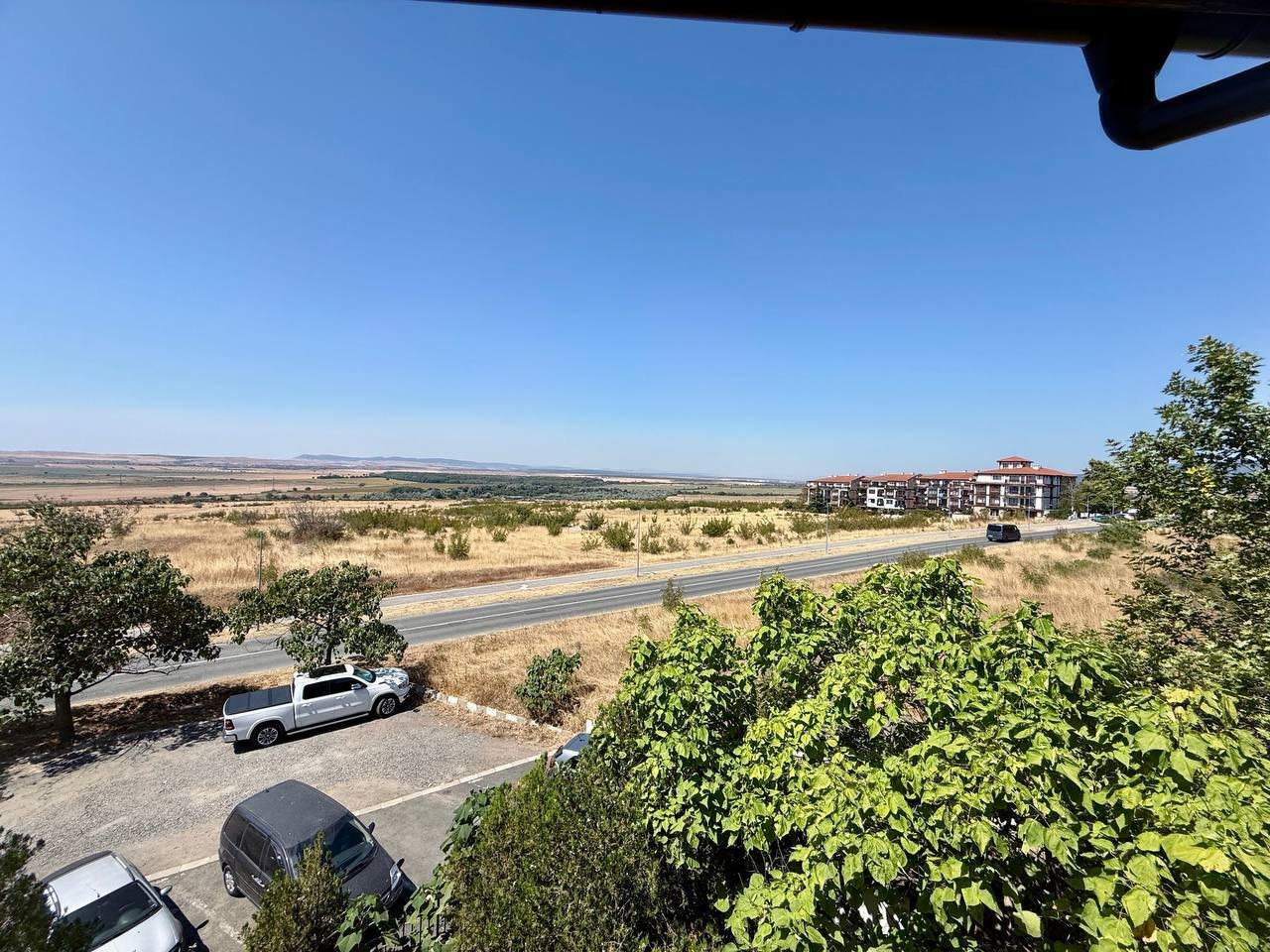 Two-room apartment with sea view in the Arkite residential complex in Kosharitsa