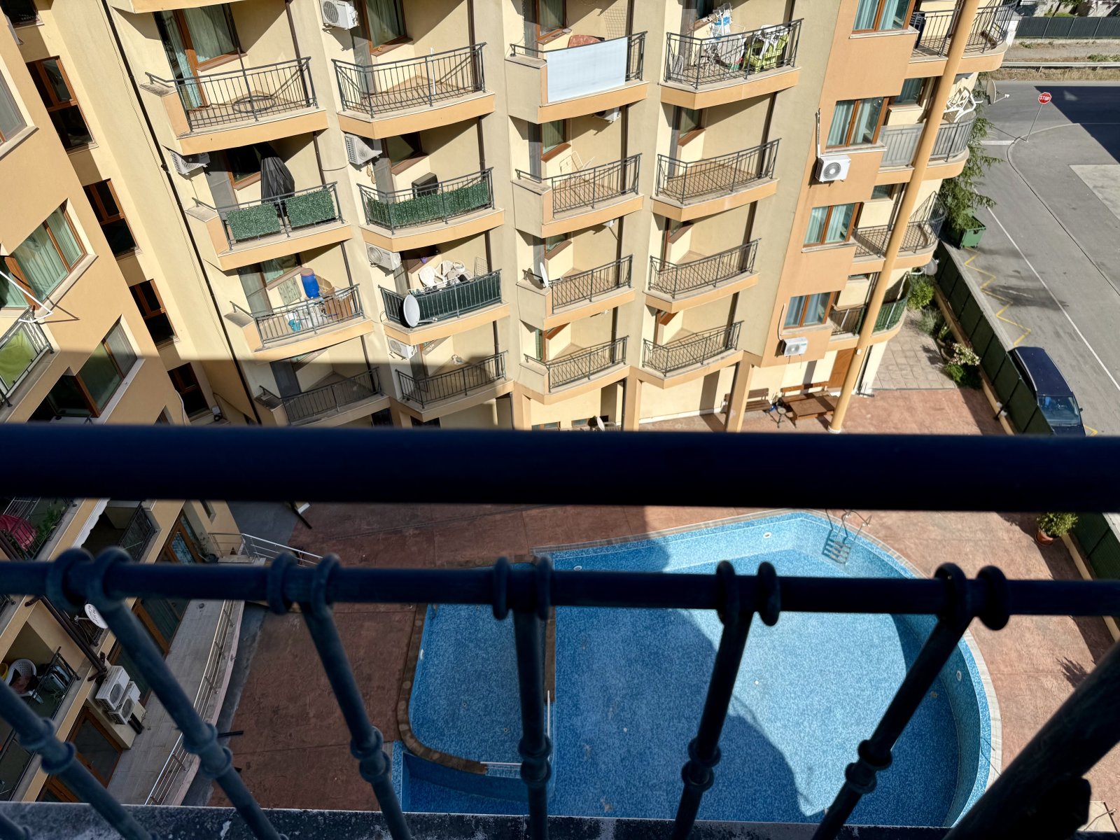 1+1 apartment in the Amadeus 5 complex