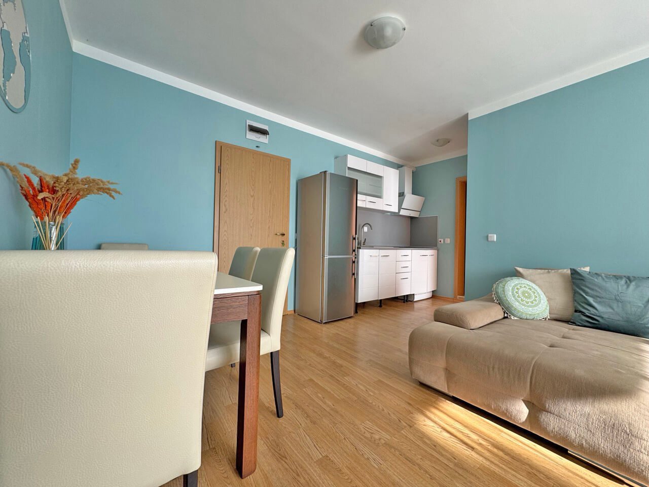 Two-room apartment in the Diamond Bay complex at Sunny Beach