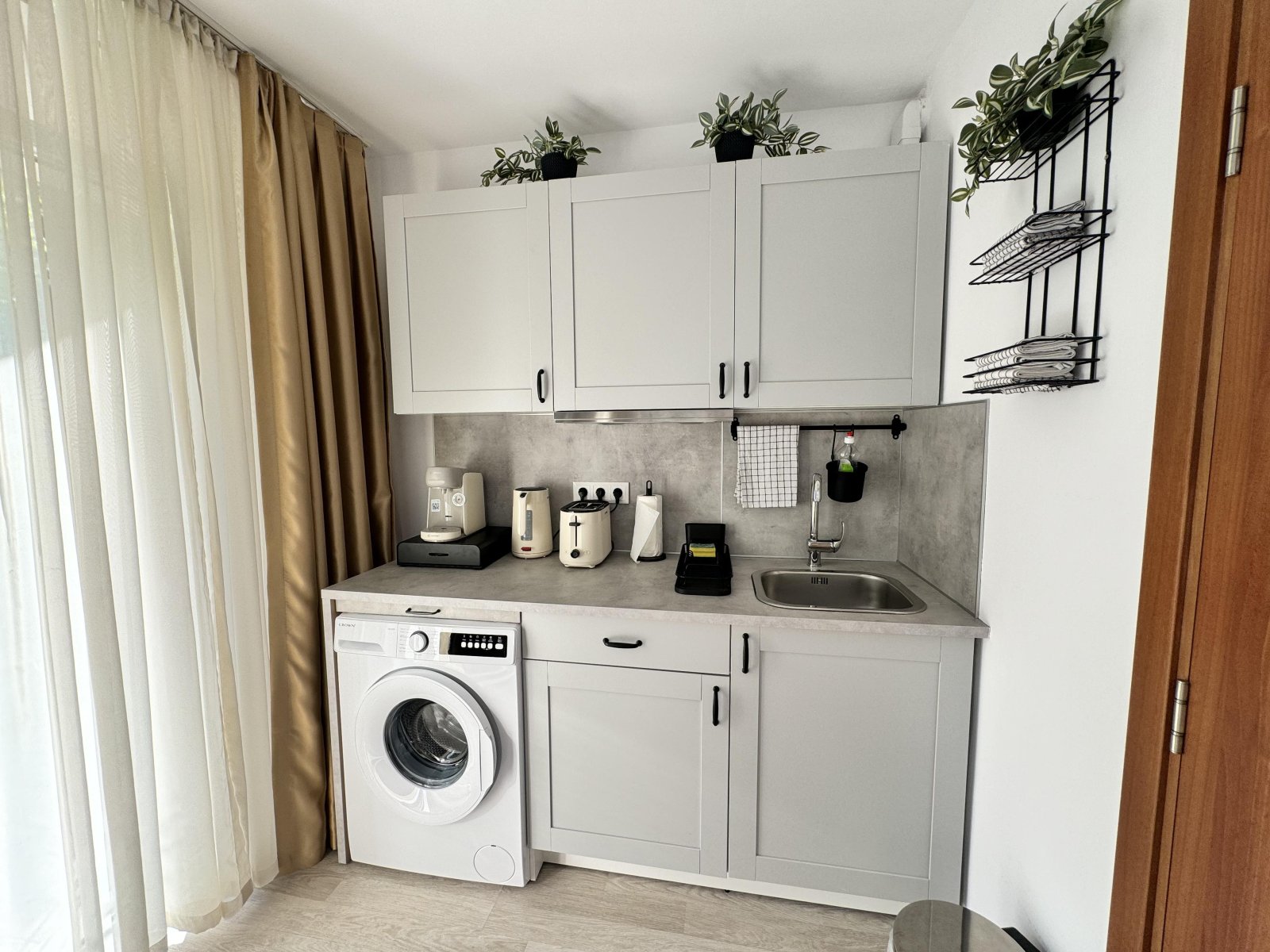 Studio in the Dawn Park complex at Sunny Beach