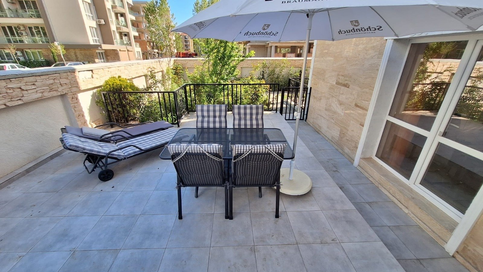 Two-room apartment in the Magnolia 6 complex at Sunny Beach