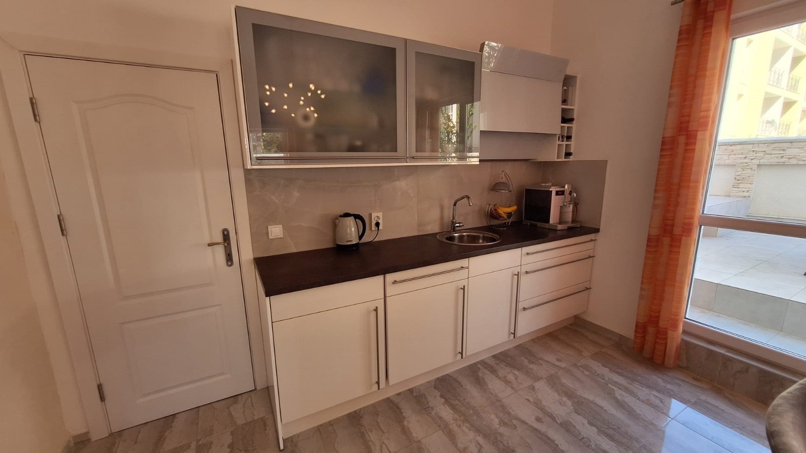 Two-room apartment in the Magnolia 6 complex at Sunny Beach