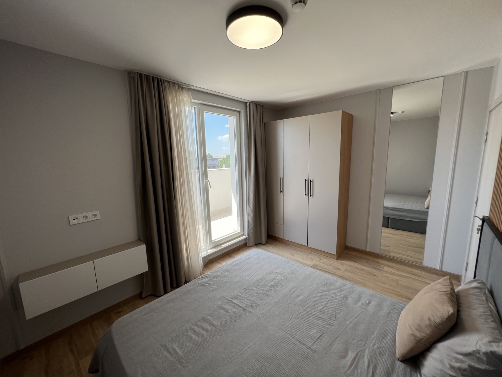 Two-room apartment in the Emilia Romana Park complex at Sunny Beach