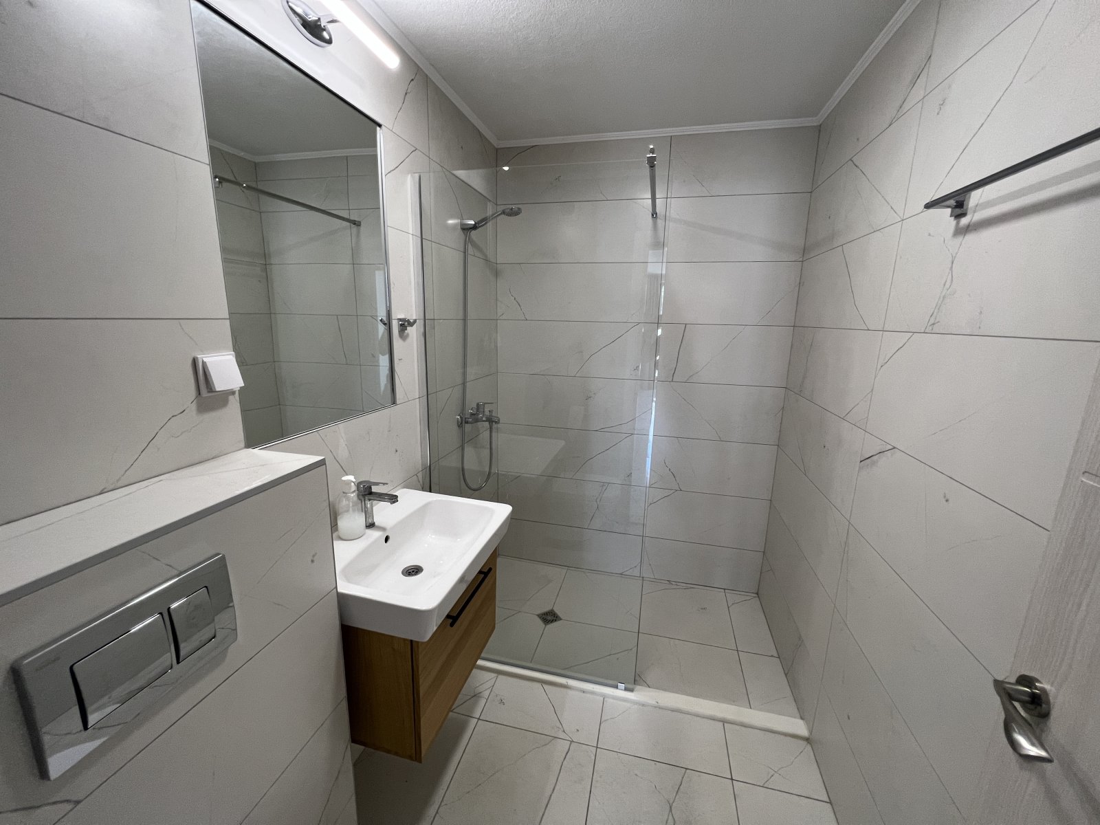 Two-room apartment in the Emilia Romana Park complex at Sunny Beach