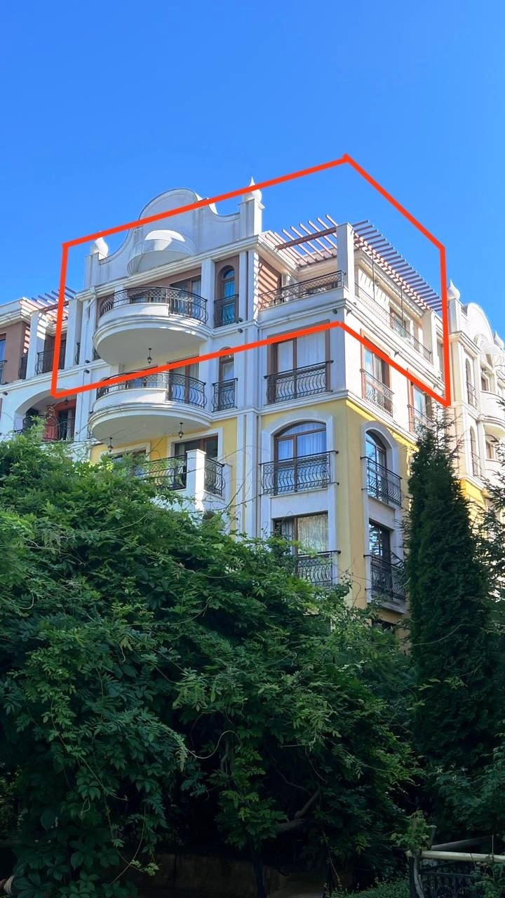 Three-room apartment in the Harmony Suites 3 complex at Sunny Beach