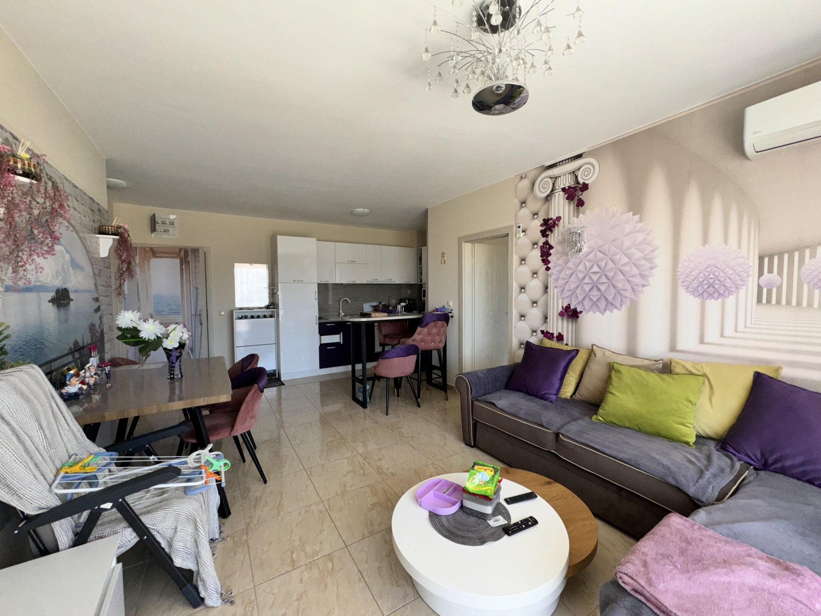 Three-room apartment with a view of the pool in the Sea Dreams complex in Sveti Vlas