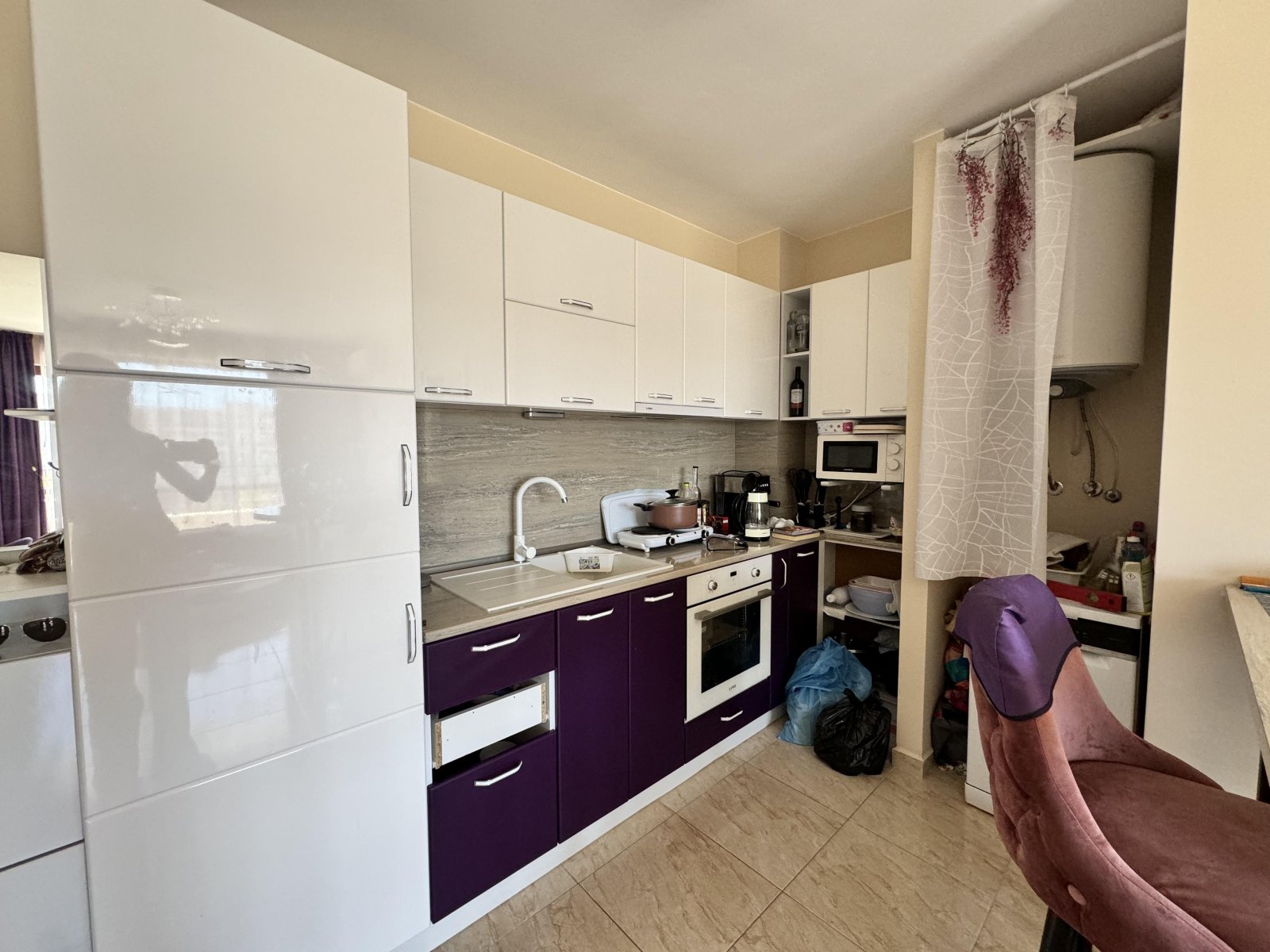 Three-room apartment with a view of the pool in the Sea Dreams complex in Sveti Vlas