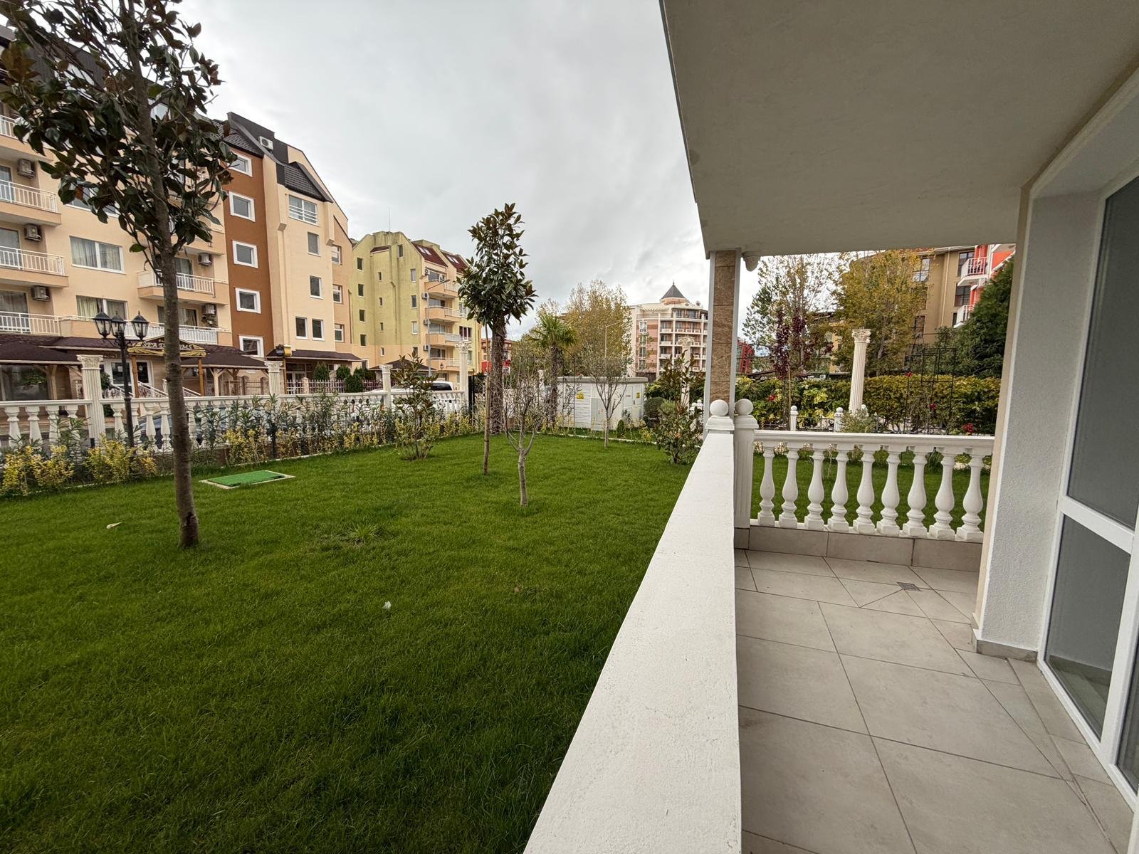 Two-room apartment in the Magnolia 7 complex at Sunny Beach