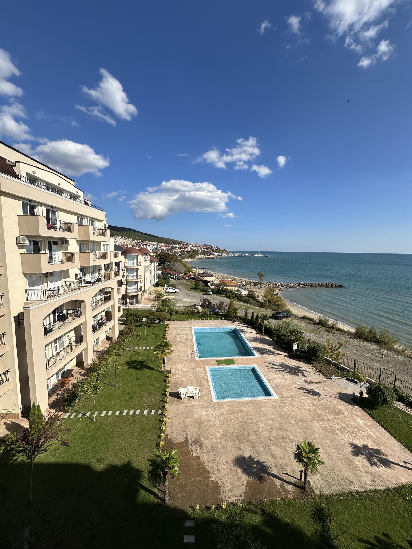 Sveti Vlas: Two-room apartment in the Ipanema residential complex with sea view in Sveti Vlas 