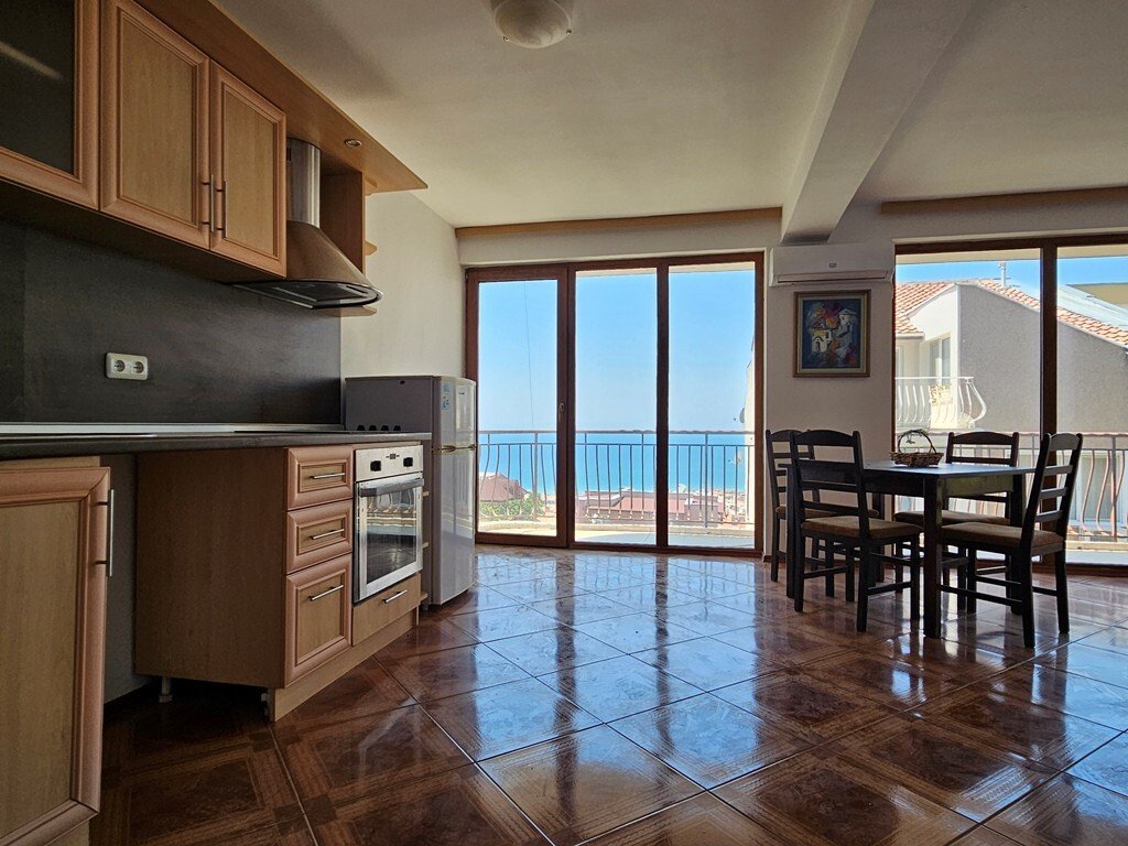 2-room apartment with sea view, Russalka, Sveti Vlas, Bulgaria