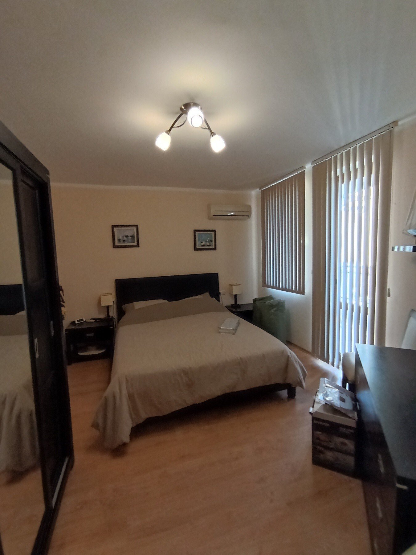 Two-story house with garage in Sveti Vlas