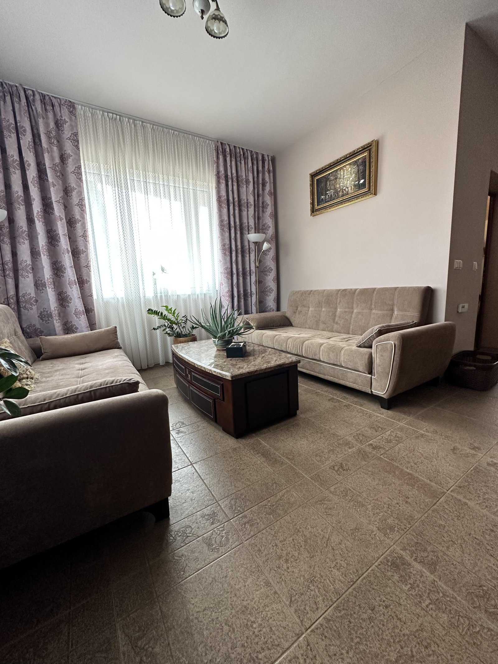 Two-story house with garage in Sveti Vlas