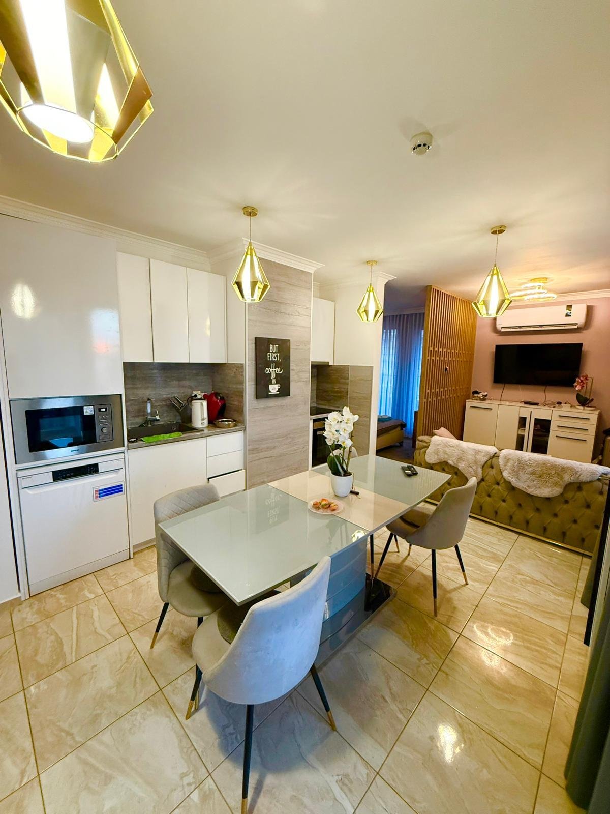 Penthouse 1+1 in the Porto Paradiso complex in Sveti Vlas, Bulgaria