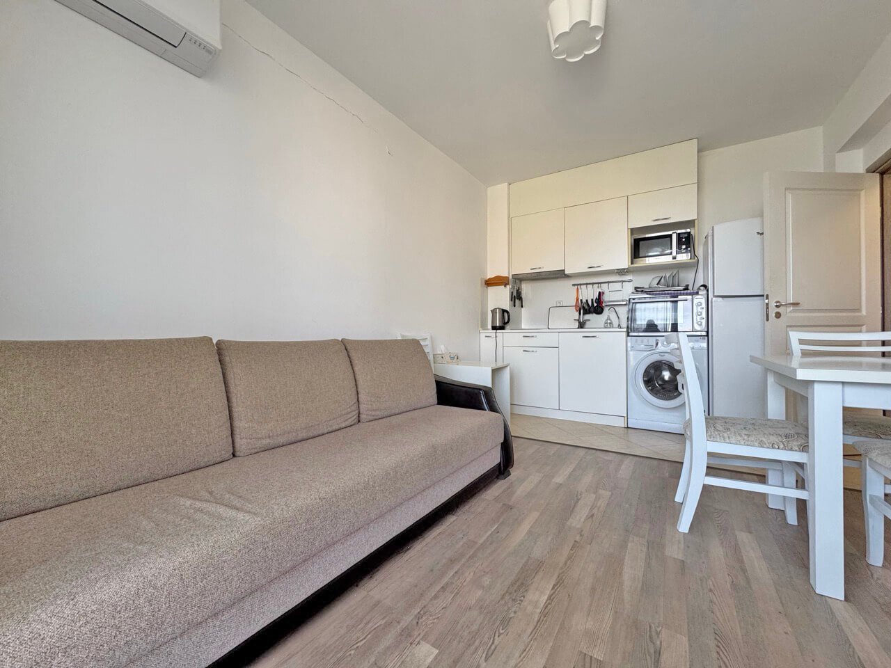 Two-room apartment in the Saint Juan complex in Sozopol, Bulgaria