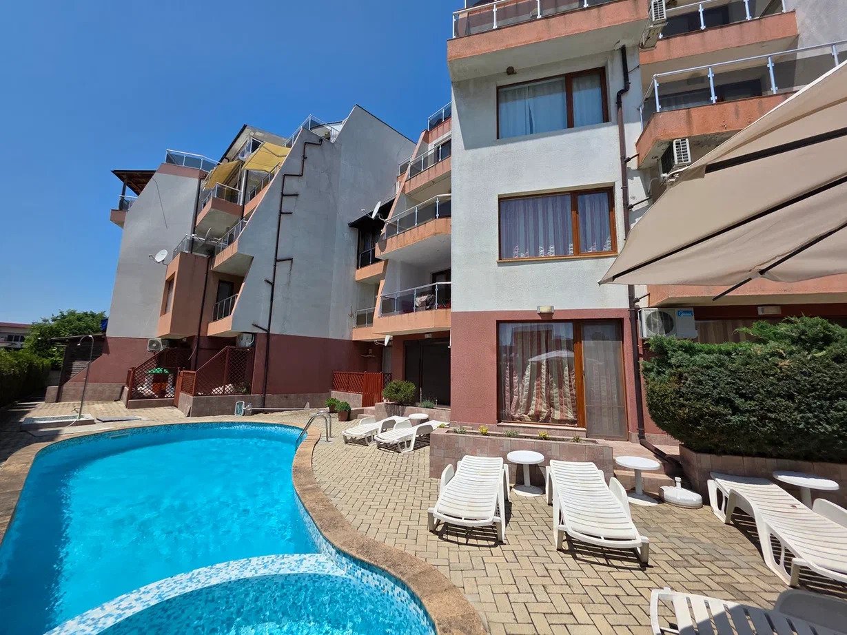 Apartment 1+2 in the Sirena Complex, Sveti Vlas, Bulgaria