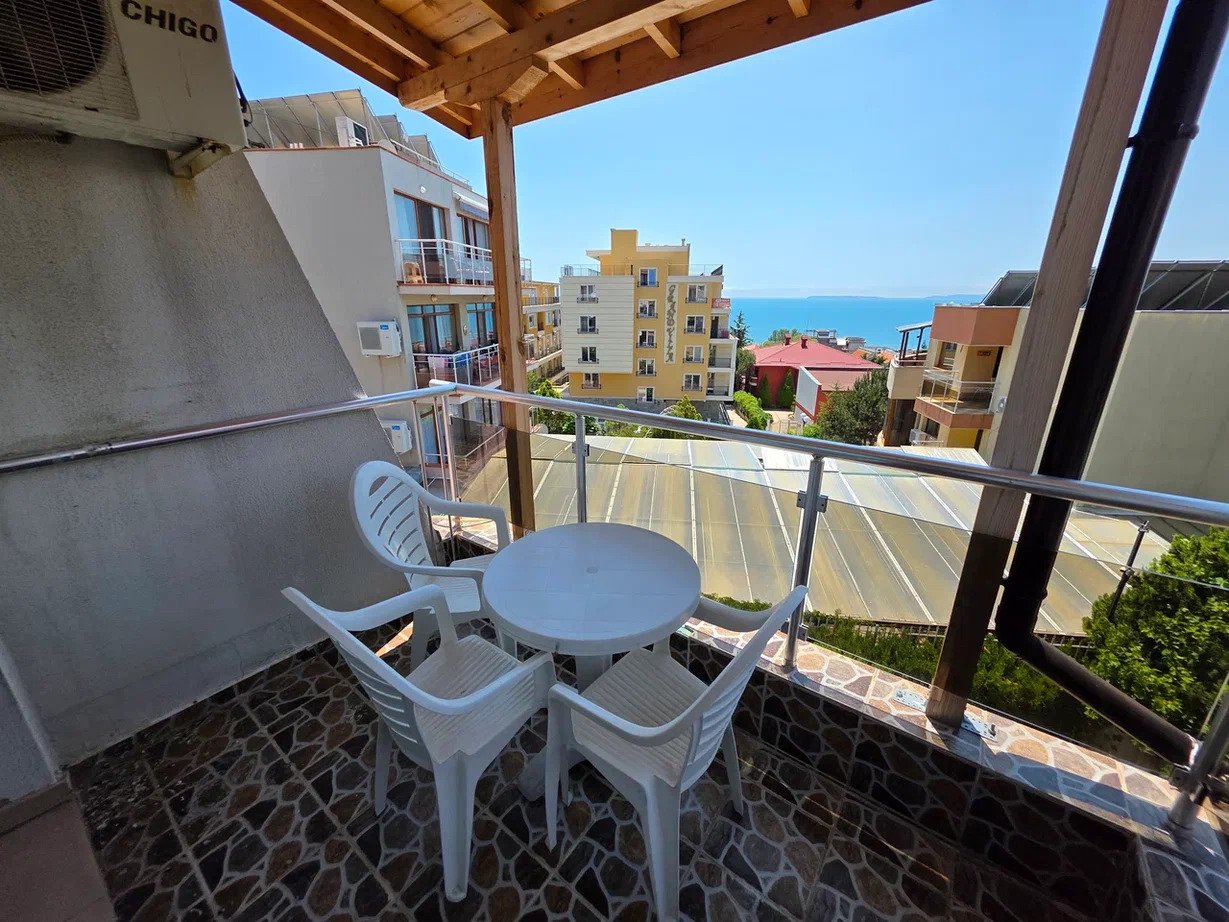 Apartment 1+2 in the Sirena Complex, Sveti Vlas, Bulgaria