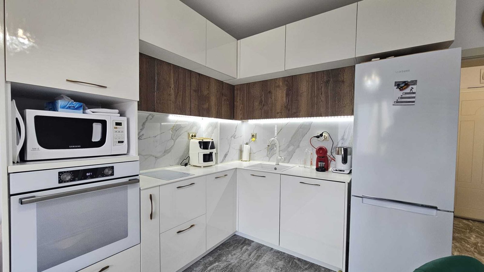 Nessebar Bulgaria 2-room luxury apartment Valenzia Garden