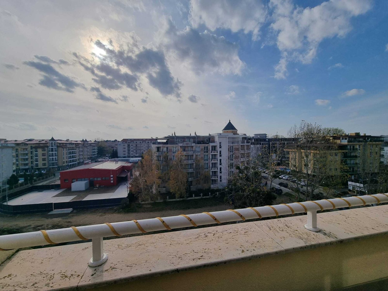 Large luxuriously furnished 3-room apartment in Sea Dreams Sunny Beach Bulgaria