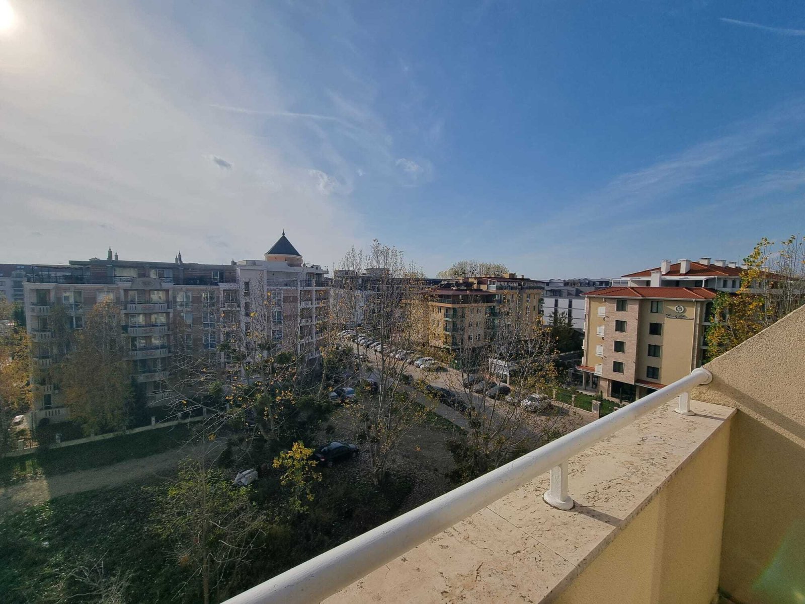 Large luxuriously furnished 3-room apartment in Sea Dreams Sunny Beach Bulgaria