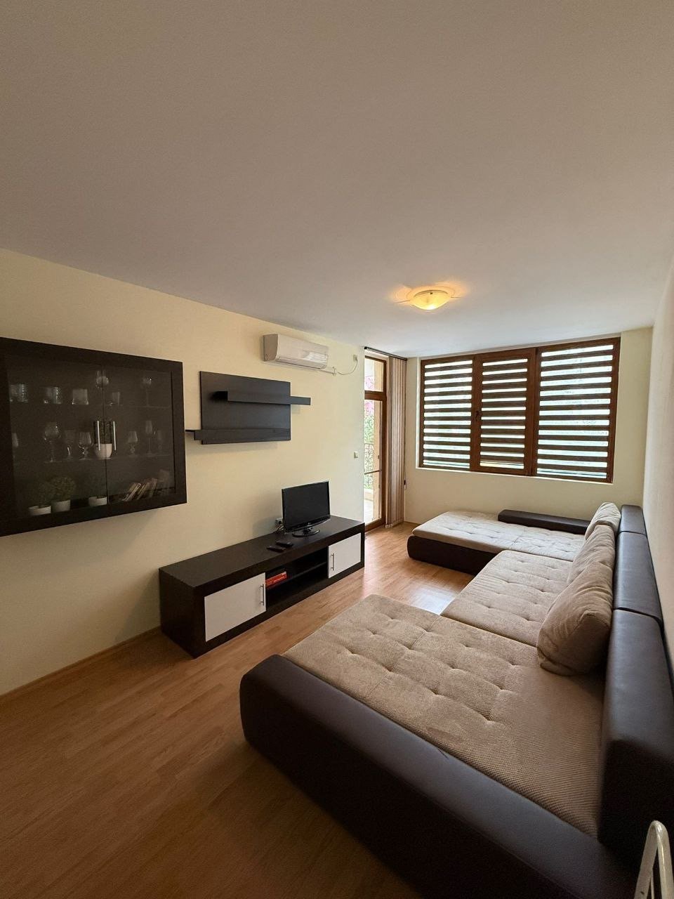 Three-room apartment in the 