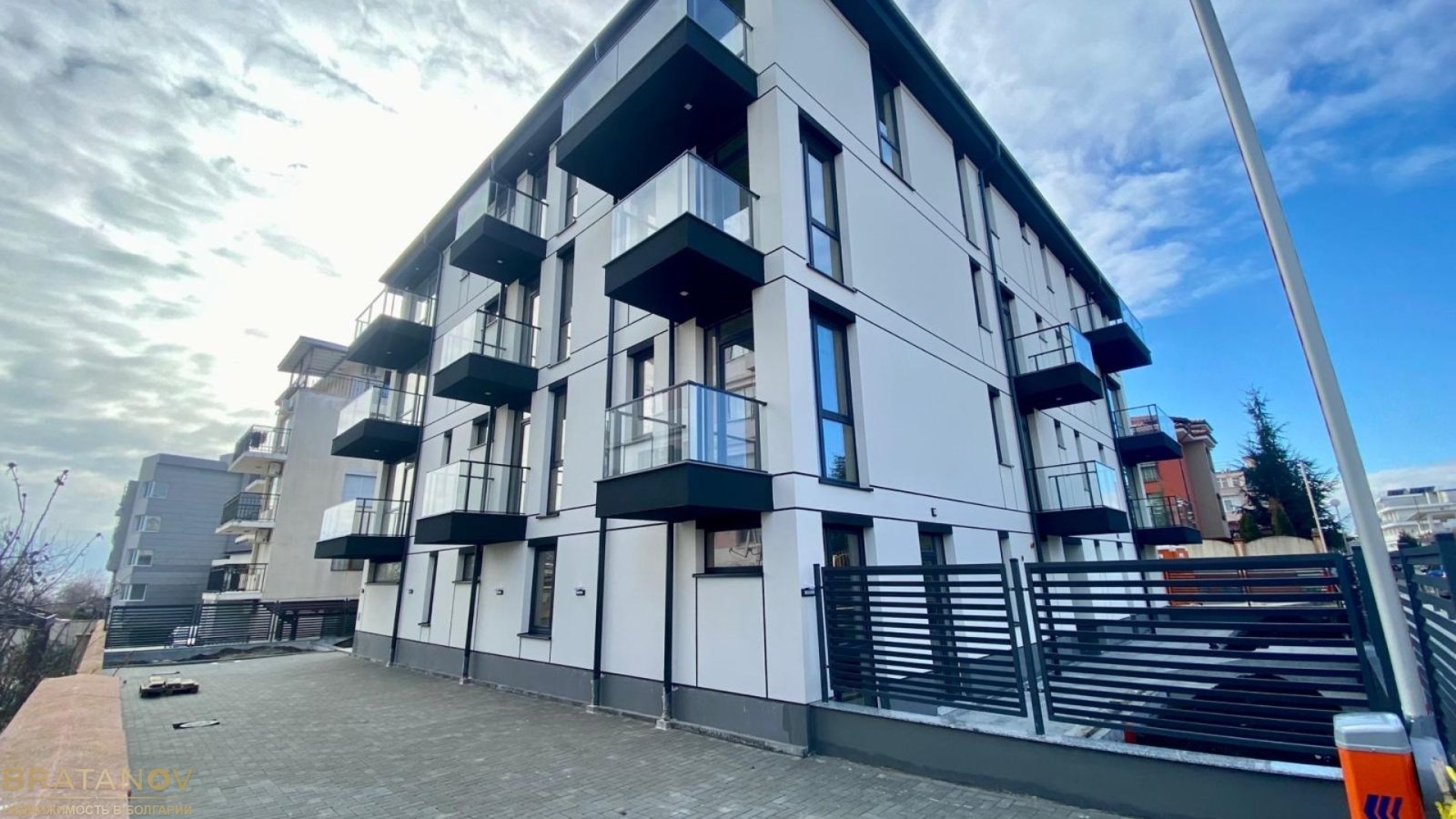 Various new construction apartments under rough construction in Ravda with sea view, Bulgaria