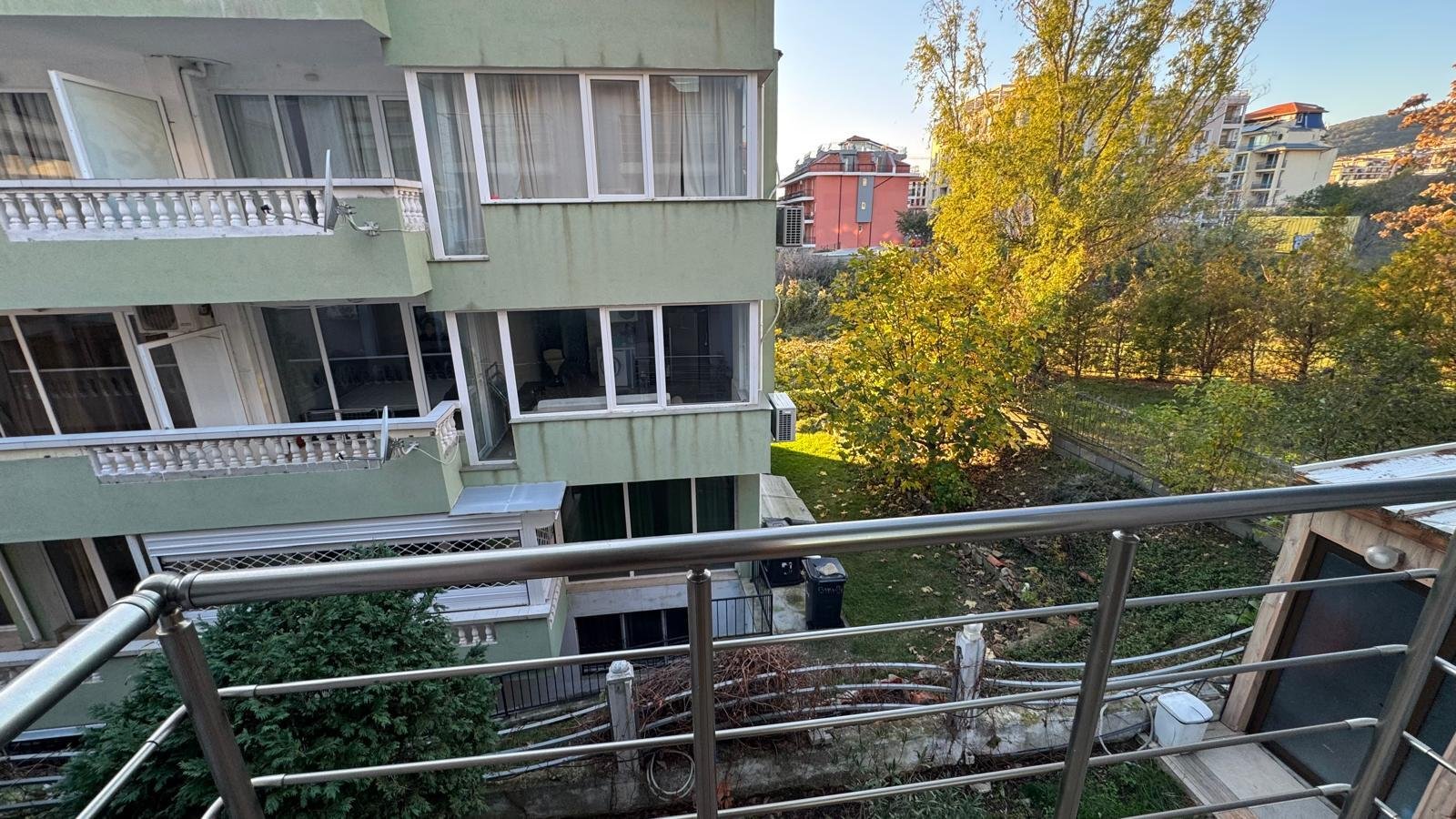3-room apartment in the Noz Izgrev Complex, Sveti Vlas, Bulgaria