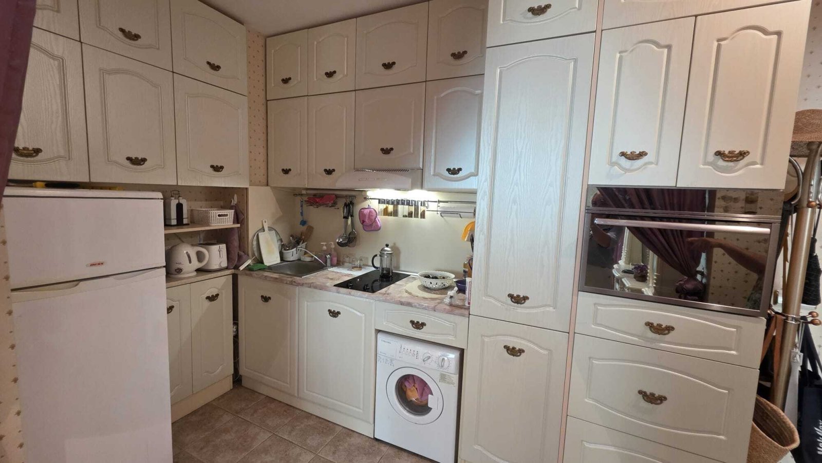 Two-room apartment with sea view in the Amore Beach complex in Sveti Vlas, Bulgaria