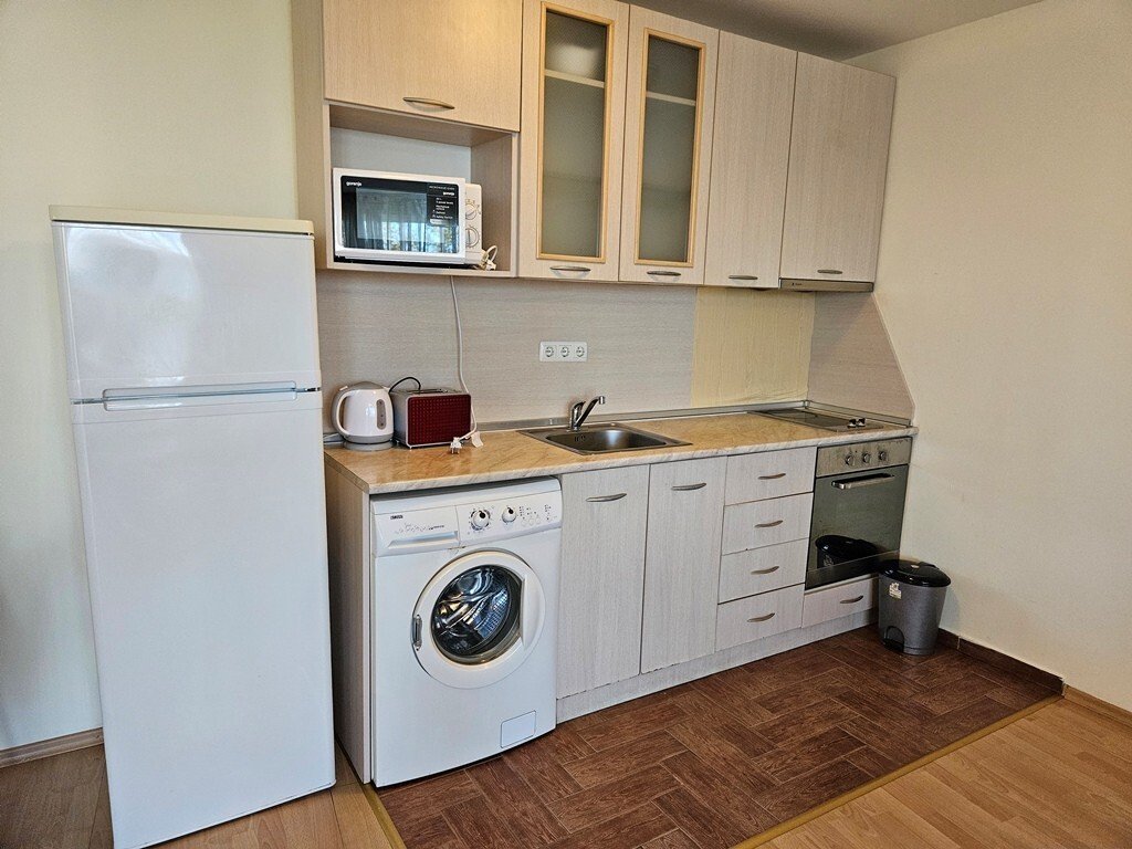 Apartment 1+2 in the Panorama Fort Beach Complex, Sveti Vlas, Bulgaria