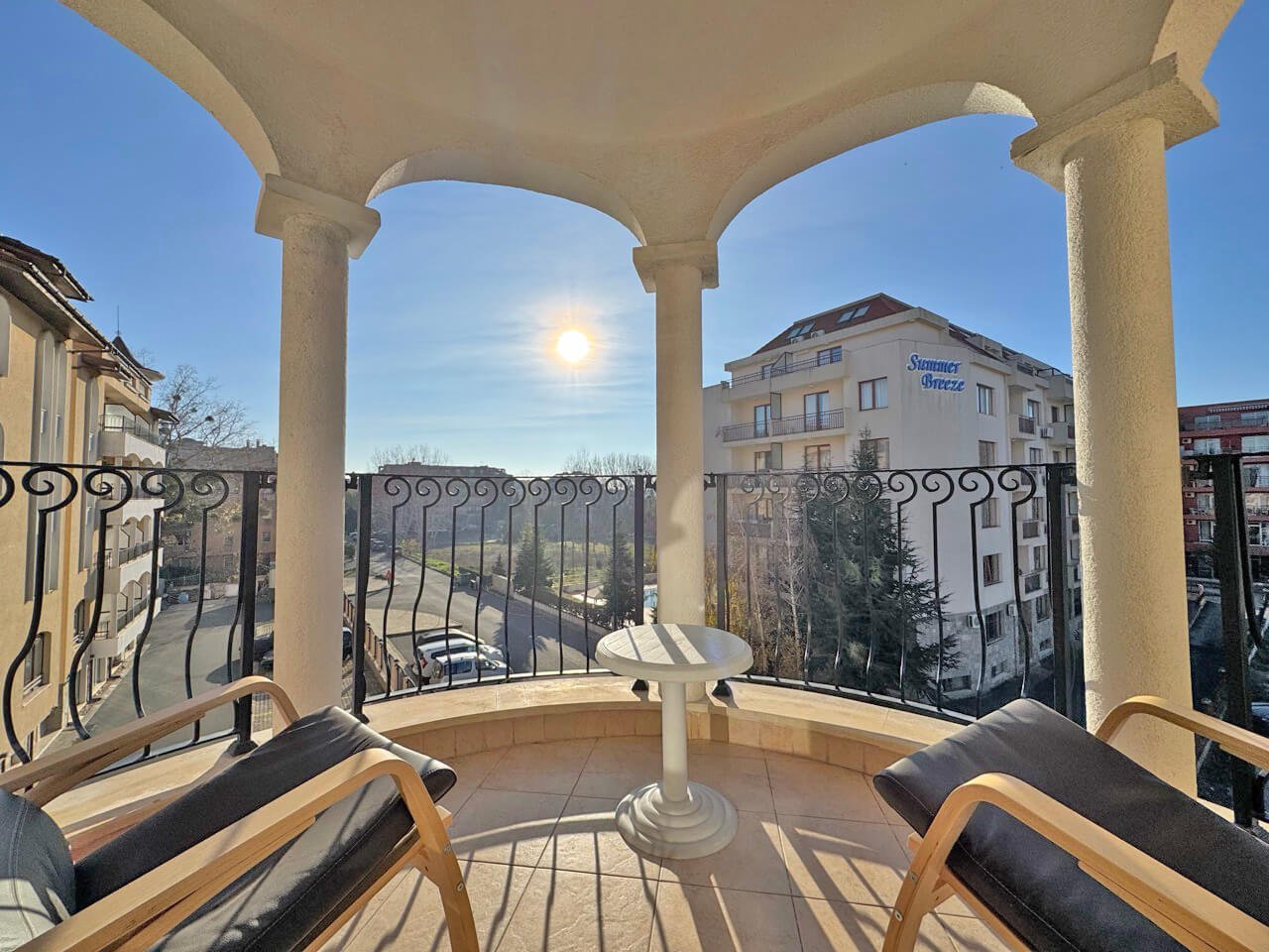 Three-room apartment in the Royal Sun residential complex, Sunny Beach, Bulgaria