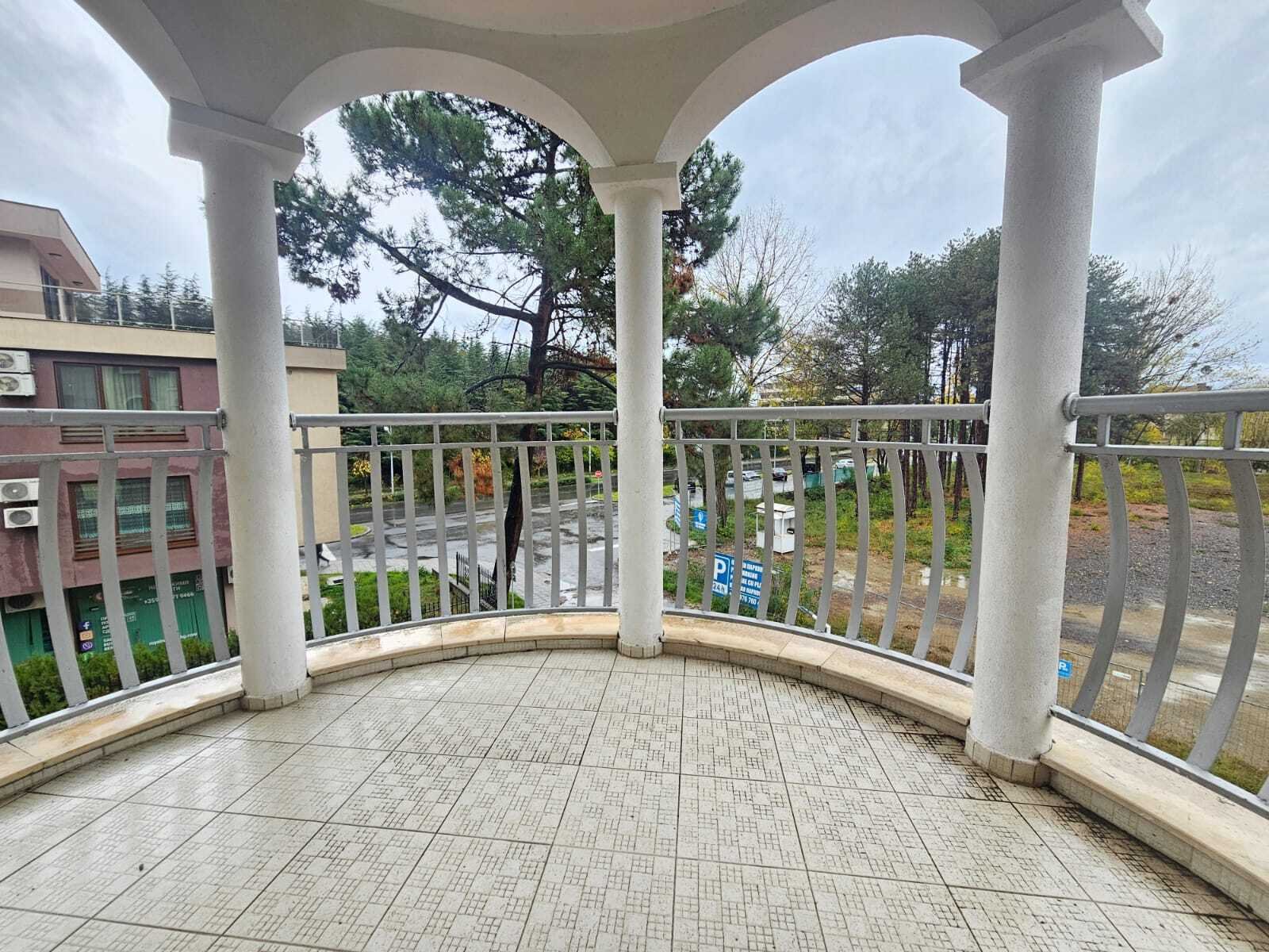 Three-room apartment in the 