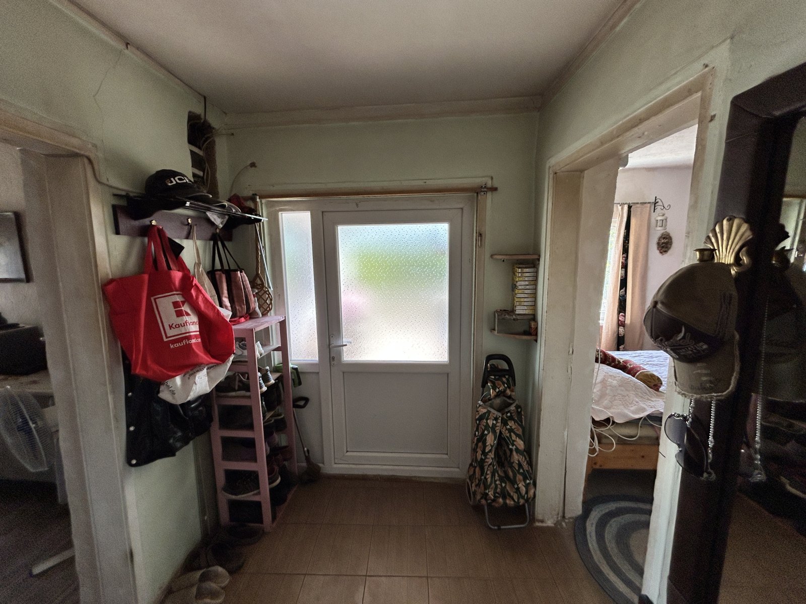 House with a large property in Izvorovo, Dobrich Region, Bulgaria