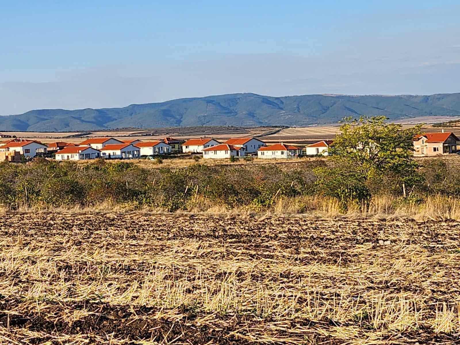 Bungalow in Black Sea Village Kableshkovo, Burgas Region, Bulgaria