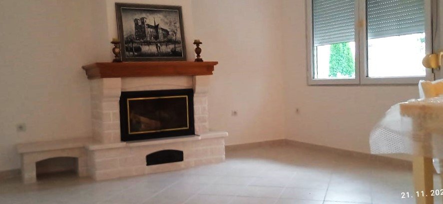 Haus in Bar - Šušanj mit Meerblick und großem Garten