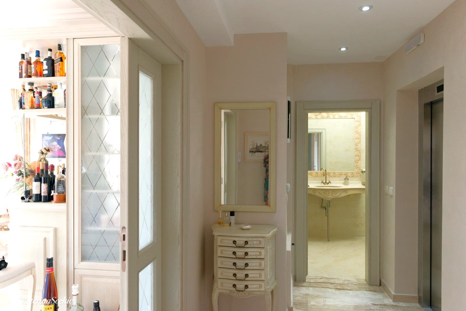 Beeindruckende Villa mit Panoramablick auf Meer und Berge in Perazića Do