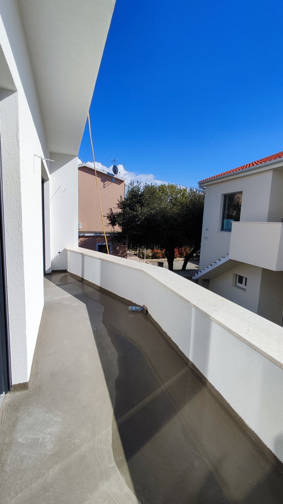 Modernes dreistöckiges Haus mit Meerblick, nur 300 Meter vom Strand entfernt – Vodice, Srima