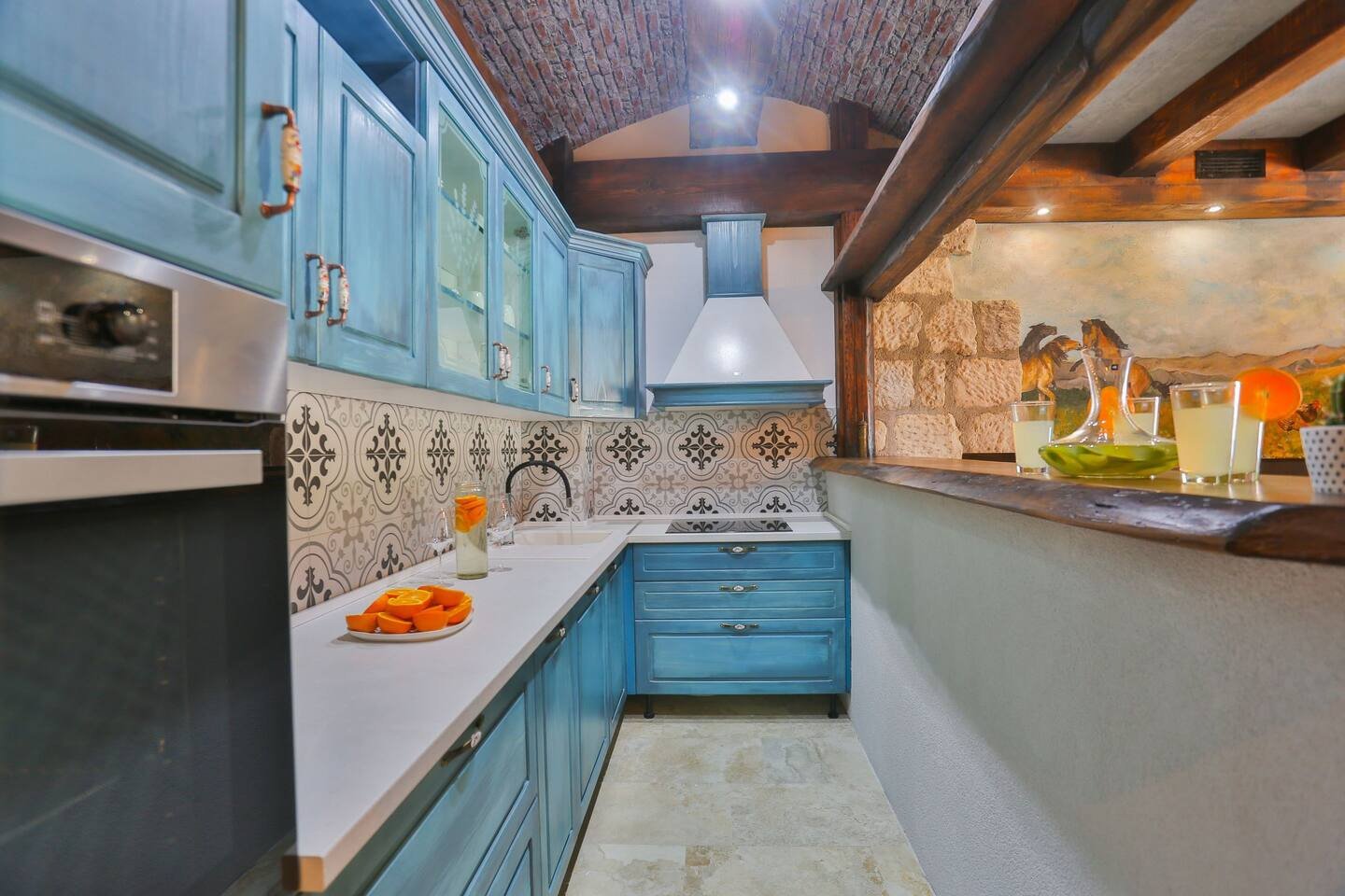 Designvilla, Wellnessbereich, Pool und Panoramablick Kučine Split