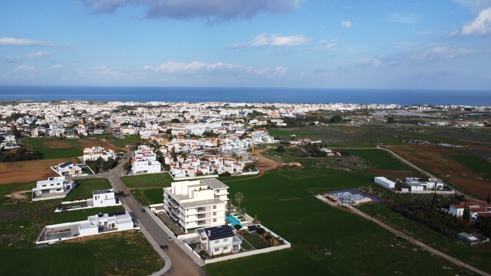 Tolle 2+1-Zimmer-Wohnung mit zwei Bädern zu einem guten Preis, hervorragende Infrastruktur