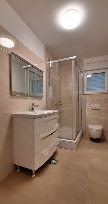 Exkluzivní Penthouse s otevřeným výhledem na more a staré mesto Primošten