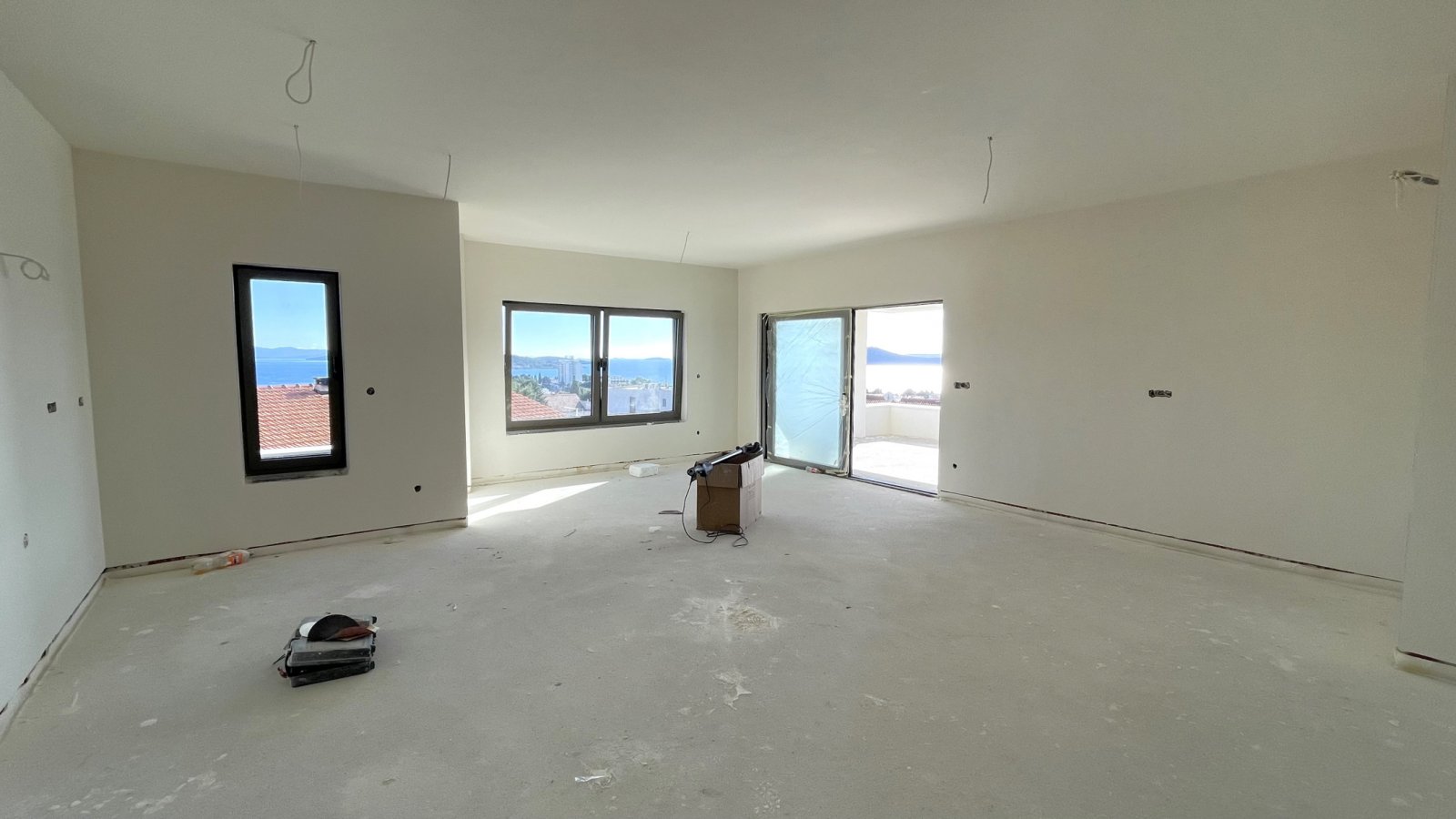 Modernes Apartment mit Meerblick, 400 m vom Strand von Vodice entfernt.