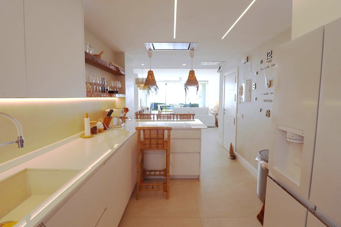 Luxusapartment mit atemberaubendem Meerblick in Cabopino, Marbella